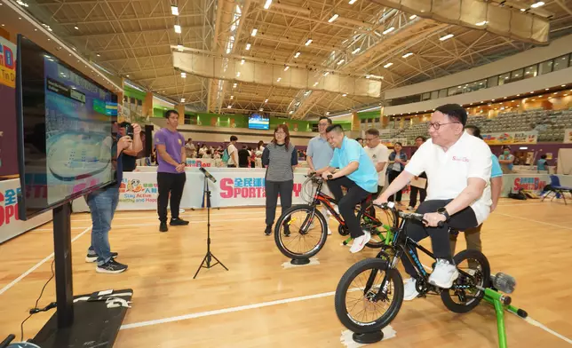 CE takes part in Sport For All Day 2025 (with photos/video) Source: HKSAR Government Press Releases