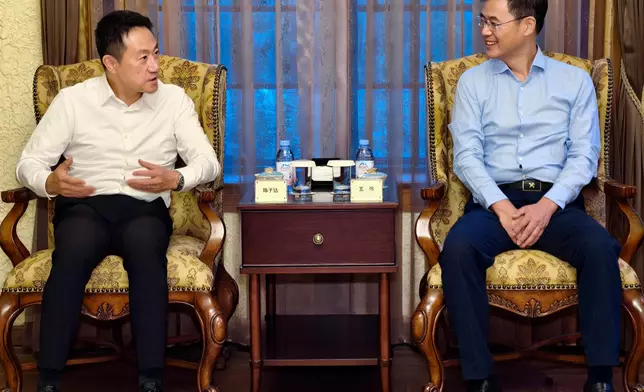 Hong Kong Customs organises Customs YES summer tour to Hangzhou and Shanghai  Source: HKSAR Government Press Releases