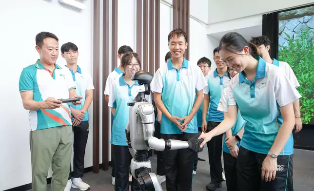 Hong Kong Customs organises Customs YES summer tour to Hangzhou and Shanghai  Source: HKSAR Government Press Releases