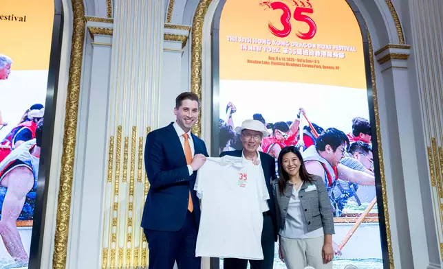Hong Kong Dragon Boat Festival in New York celebrates 35 years of sporting spirit and cultural vibrancy  Source: HKSAR Government Press Releases