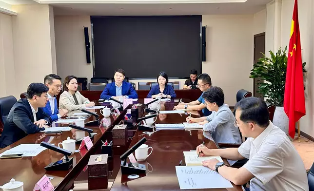SLW visits Chengdu to exchange views on talent and social welfare policies  Source: HKSAR Government Press Releases