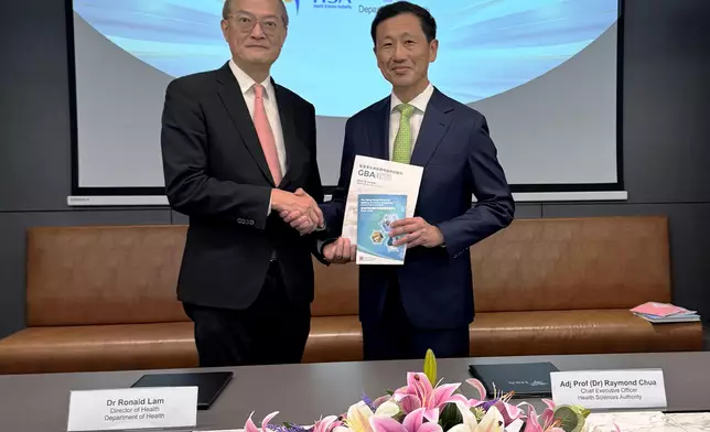 Secretary for Health continues visit to Singapore  Source: HKSAR Government Press Releases