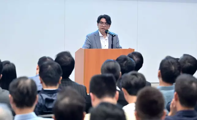 Home and Youth Affairs Bureau holds sharing session on district governance  Source: HKSAR Government Press Releases