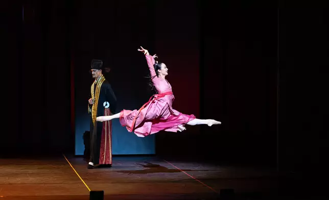 Hong Kong Ballet's "The Butterfly Lovers" makes US debut  Source: HKSAR Government Press Releases