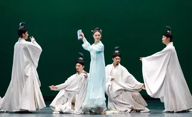 New Chinese-style dance drama "Azure After the Rain" to fly high at Chinese Culture Festival with elegance of Song poetry in September  Source: HKSAR Government Press Releases