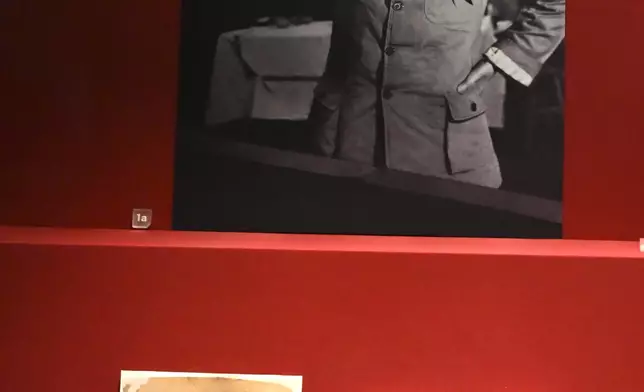 Hong Kong Museum of History and National Museum of China launch exhibition to commemorate 80th anniversary of Chinese victory in War of Resistance  Source: HKSAR Government Press Releases