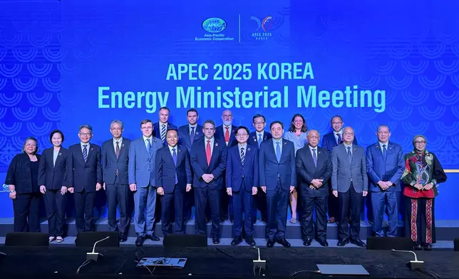 SEE continues to attend APEC Energy Ministerial Meeting in Korea  Source: HKSAR Government Press Releases