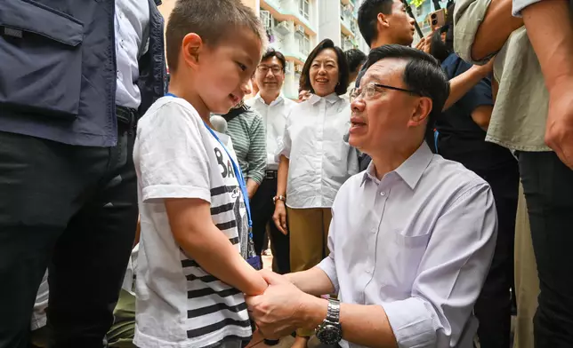 CE visits Eastern District to gather public views on Policy Address  Source: HKSAR Government Press Releases