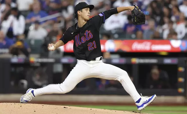 New York Mets pitcher Jonah Tong throws during the second inning of a baseball game against the Miami Marlins, Friday, Aug. 29, 2025, in New York. (AP Photo/Pamela Smith)