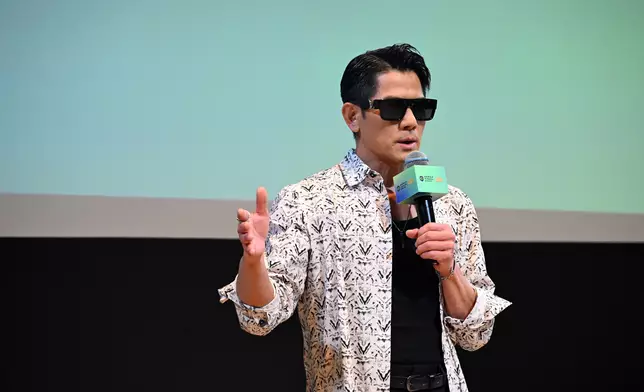 Aaron Kwok, HKJC’s Rising Stars Ambassador, attended the media unveiling of the Now United Hong Kong, China member.