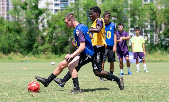 Ahead of the opening match, the Manchester United Academy U16 team took part in joint training sessions yesterday and today (12-13 August) at the Jockey Club HKFA Football Training Centre, first with the Premier Youth League Select team and then with the Hong Kong, China U16 Representative team.