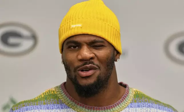 Green Bay Packers Micah Parsons speaks at his introductory news conference Friday, Aug. 29, 2025, in Green Bay, Wis. (AP Photo/Morry Gash)