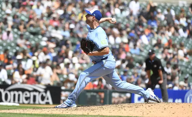 Toronto Blue Jays starting pitcher Max Scherzer throws in the sixth inning of a baseball game against the Detroit Tigers, Sunday, July 27, 2025, in Detroit. (AP Photo/Jose Juarez)