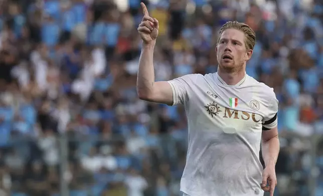 Napoli's Kevin De Bruyne celebrates after scoring during the pre-season friendly soccer match between Napoli and Girona at the Teofilo Patini Stadium in Castel Di Sangro, Italy, Saturday, Aug. 9, 2025. (Alessandro Garofalo/LaPresse via AP)