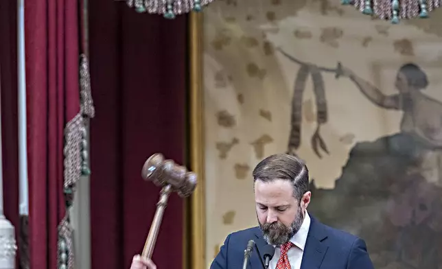 Texas House Speaker, Dustin Borrow, R - Lubbock, adjourns the House after a quorum was not met at the State Capitol, Friday, Aug. 8, 2025, in Austin, Texas. (AP Photo/Rodolfo Gonzalez)