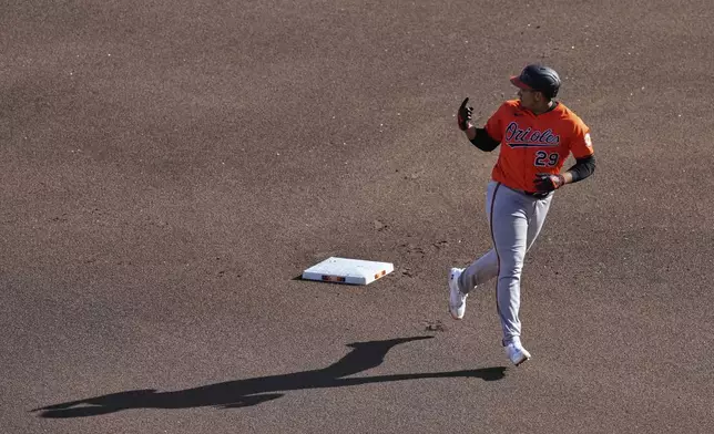 Baltimore Orioles' Samuel Basallo runs the bases after hitting a solo home run during the fourth inning of a baseball game against the San Francisco Giants, Saturday, Aug. 30, 2025, in San Francisco. (AP Photo/Godofredo A. Vásquez)