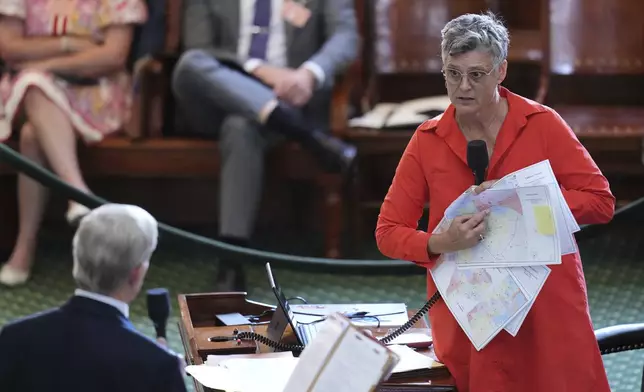 Texas state Sen. Sarah Eckhardt, D-Austin, right, questions Sen. Phil King, R-Weatherford, during debate over a bill before a vote on a redrawn U.S. congressional map during a special session in the Senate Chamber at the Texas Capitol in Austin, Texas, Friday, Aug. 22, 2025. (AP Photo/Eric Gay)