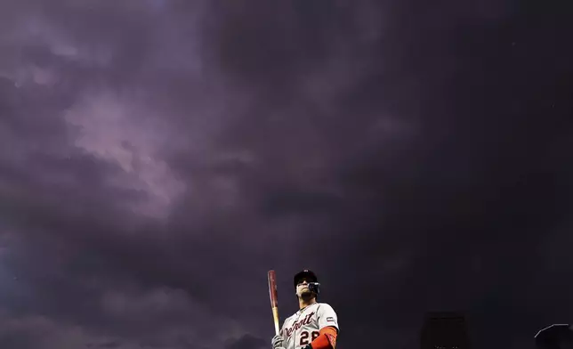 Detroit Tigers' Javier Báez (28) prepares for an at-bat against the Minnesota Twins during the third inning of baseball game Friday, Aug. 15, 2025, in Minneapolis. (AP Photo/Matt Krohn)