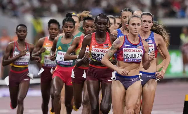 United States' Shelby Houlihan competes in the women's 5,000 meters final at the World Athletics Championships in Tokyo, Saturday, Sept. 20, 2025. (AP Photo/Eugene Hoshiko)