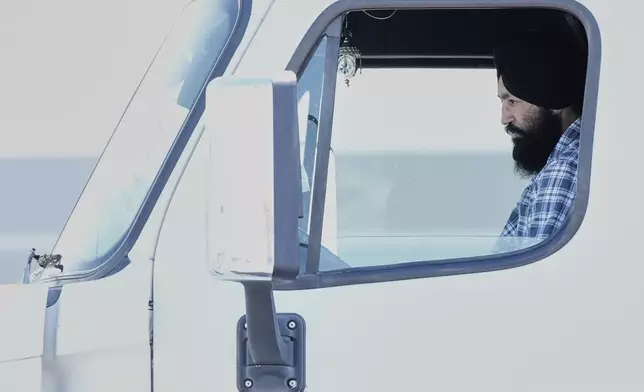 Sikh driver Jagdeep Singh parks his truck at a Cheema Freightlines facility at the end of his shift Wednesday, Sept. 3, 2025, in Lathrop, Calif. (AP Photo/Godofredo A. Vásquez)