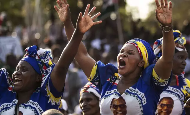 Malawi Congress Party (MCP) supporters cheer at a campaign rally in Blantyre, Malawi, Sunday, Sept. 7, 2025. (AP Photo/Thoko Chikondi)