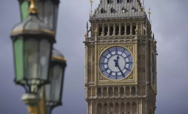 The Elizabeth Tower at Parliament is seen in London, Monday, Sept. 1, 2025. (AP Photo/Kin Cheung)