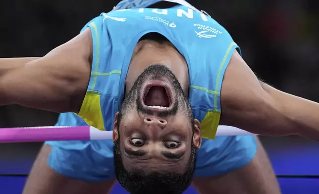 India's Sarvesh Anil Kushare makes an attempt in the men's high jump final at the World Athletics Championships in Tokyo, Tuesday, Sept. 16, 2025. (AP Photo/Matthias Schrader)