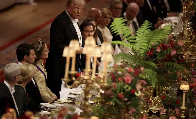 President Donald Trump delivers a speech during a State Banquet at Windsor Castle, in Windsor, England, Sept. 17, 2025. (Phil Noble/Pool Photo via AP)