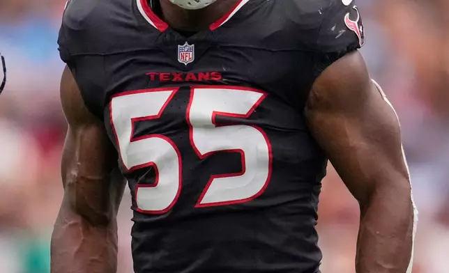 Houston Texans defensive end Danielle Hunter (55) celebrates his sack during the second half of an NFL football game against the Tennessee Titans, Sunday, Sept. 28, 2025, in Houston. (AP Photo/Ashley Landis)