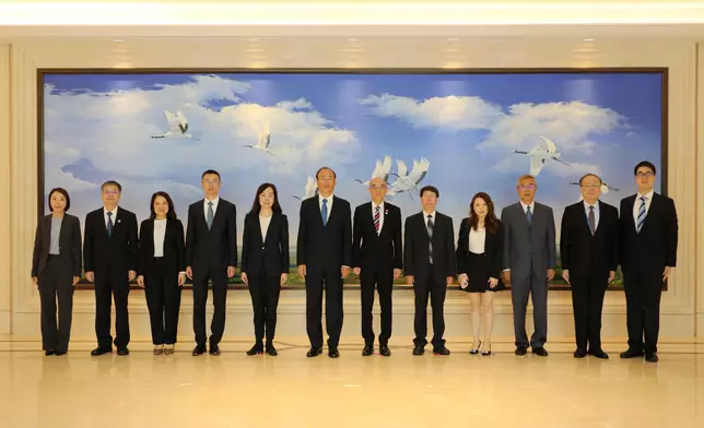 Director of Audit joins National Audit Office to attend 9th Meeting of International Organization of Supreme Audit Institutions Working Group on Big Data  Source: HKSAR Government Press Releases
