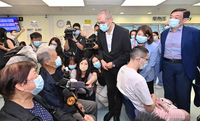 Secretary for Health receives vaccinations against seasonal influenza and COVID-19  Source: HKSAR Government Press Releases