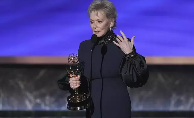 Jean Smart accepts the award for outstanding lead actress in a comedy series for "Hacks" during the 77th Primetime Emmy Awards on Sunday, Sept. 14, 2025, at the Peacock Theater in Los Angeles. (AP Photo/Chris Pizzello)
