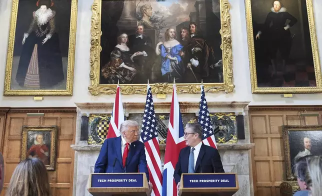 President Donald Trump and Britain's Prime Minister Keir Starmer attend a joint press conference at Chequers near Aylesbury, England, Thursday, Sept. 18, 2025. (AP Photo/Evan Vucci)