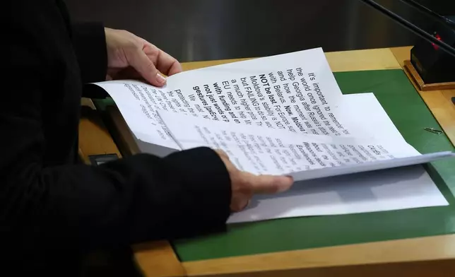 Ukrainę President Volodymyr Zelenskyy speaks during the 80th session of the United Nations General Assembly, Wednesday, Sept. 24, 2025, at U.N. headquarters. (AP Photo/Heather Khalifa)