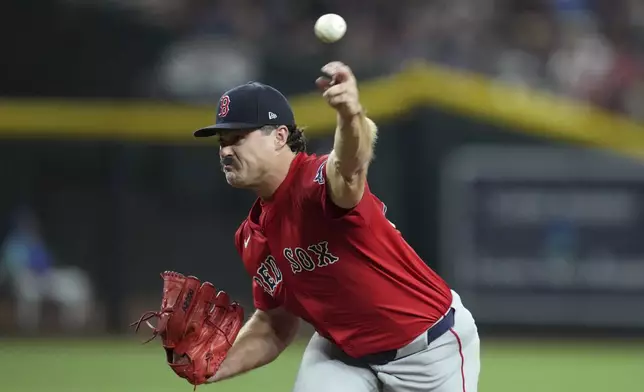 Boston Red Sox starting pitcher Payton Tolle throws against the Arizona Diamondbacks during the first inning of a baseball game Friday, Sept. 5, 2025, in Phoenix. (AP Photo/Ross D. Franklin)