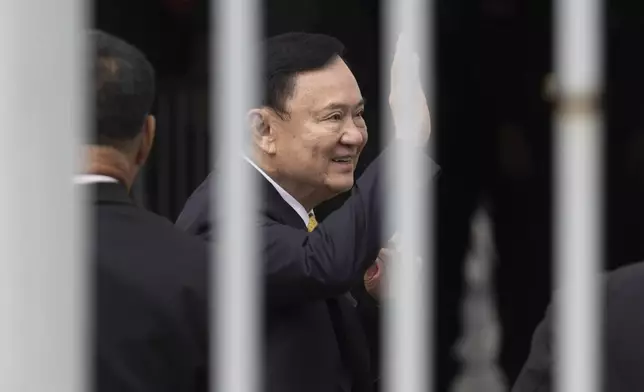 Thailand's former Prime Minister Thaksin Shinawatra arrives at Supreme Court in Bangkok, Thailand, Tuesday, Sept. 9, 2025. (AP Photo/Wason Wanitchakorn)