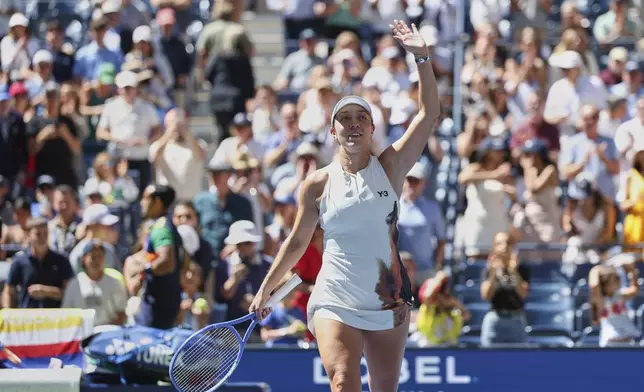 Jessica Pegula, of the United States, acknowleges the crowd after defeating Ann Li, of the United States, during the fourth round of the U.S. Open tennis championships, Sunday, Aug. 31, 2025, in New York. (AP Photo/Heather Khalifa)