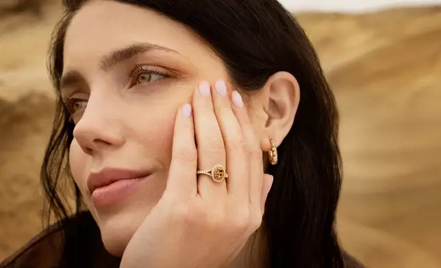 KAY JEWELERS AND NEIL LANE LAUNCH THE DESERT DIAMONDS COLLECTION