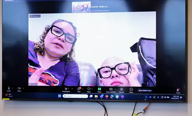 Sandibell Hidalgo, left, and Ofelia Torres, 16, speak to the room about the detention of Ruben Torres Maldonado during a news conference calling for the release of Ruben Torres Maldonado at on Wednesday, Oct. 22, 2025. (Anthony Vazquez /Chicago Sun-Times via AP)