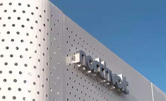 Former Northvolt signage on the exterior of Lyten’s newly acquired Dwa BESS Manufacturing Facility in Gdańsk, Poland—marking the transition to Lyten’s European energy storage operations.