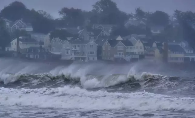 Atlantic Ocean waves crash near Atlantic Beach, in Middletown, R.I., Monday, Oct. 13, 2025. (Photo/Steven Senne)