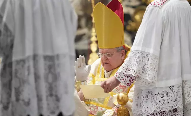 Cardinal Raymond Leo Burke celebrates an old Latin Mass for pilgrims in St. Peter's Basilica, at the Vatican, Saturday, Oct. 25, 2025. (AP Photo/Alessandra Tarantino)