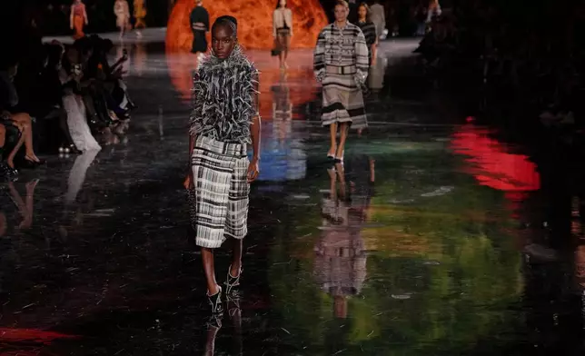 A model wears a creation as part of the Chanel Spring/Summer 2026 collection presented in Paris, Monday, Oct. 6, 2025. (AP Photo/Aurelien Morissard)