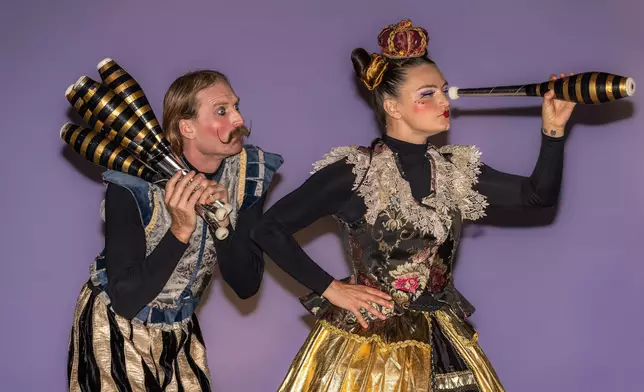 LCSD's "Cheers!" Series to present family entertainment programmes from November to February next year  Source: HKSAR Government Press Releases