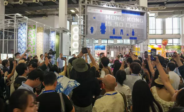 Cultural and Creative Industries Development Agency leads industry delegation to shine at 19th Hangzhou Cultural &amp; Creative Industry Expo  Source: HKSAR Government Press Releases