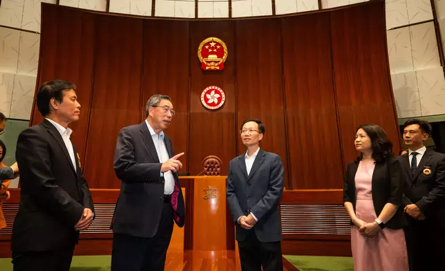 Delegation of National Model Workers and Craftsmen exchanges views with representatives from various sectors  Source: HKSAR Government Press Releases