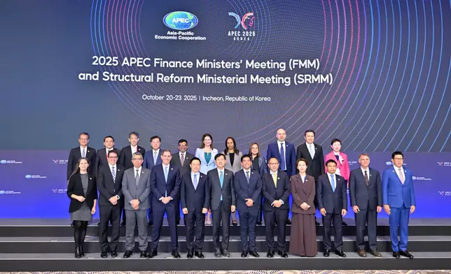 FS attends APEC Finance Ministers' Meeting in Incheon, Korea (with photos/video) Source: HKSAR Government Press Releases