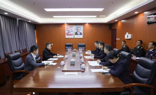 Commissioner of Customs and Excise visits Lhasa Customs District  Source: HKSAR Government Press Releases