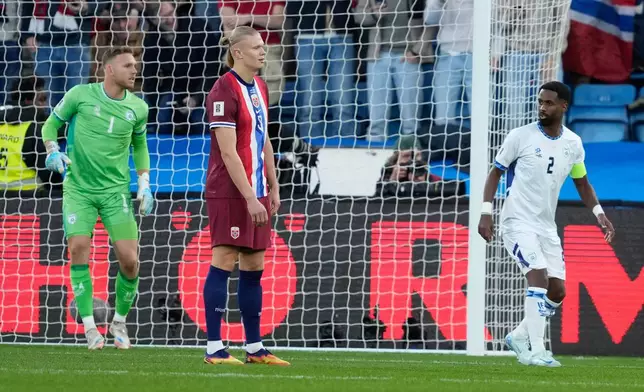 Norway's Erling Braut Haaland reacts after missing a penalty kick, during the World Cup qualifying soccer match between Norway and Israel in Oslo, Saturday, Oct. 11, 2025. (Fredrik Varfjell/NTB Scanpix via AP)