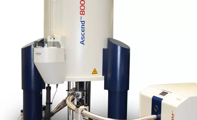Ascend 800 MHz NMR spectrometer with high-resolution CryoProbe